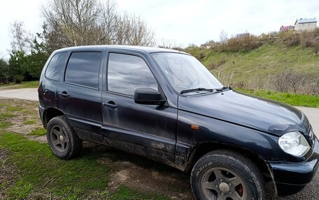 Chevrolet Niva I рестайлинг, 2005 год, 190 000 рублей, 3 фотография