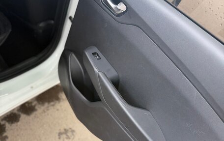 Hyundai Solaris II рестайлинг, 2020 год, 1 400 000 рублей, 12 фотография