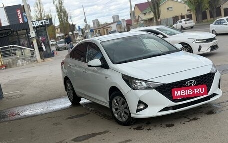 Hyundai Solaris II рестайлинг, 2020 год, 1 400 000 рублей, 14 фотография