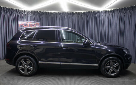 Volkswagen Touareg III, 2011 год, 1 698 000 рублей, 4 фотография