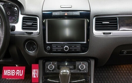 Volkswagen Touareg III, 2011 год, 1 698 000 рублей, 15 фотография