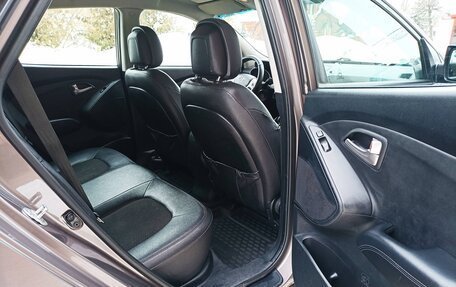 Hyundai ix35 I рестайлинг, 2013 год, 1 225 000 рублей, 16 фотография