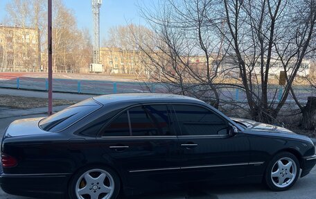 Mercedes-Benz E-Класс, 2000 год, 700 000 рублей, 5 фотография