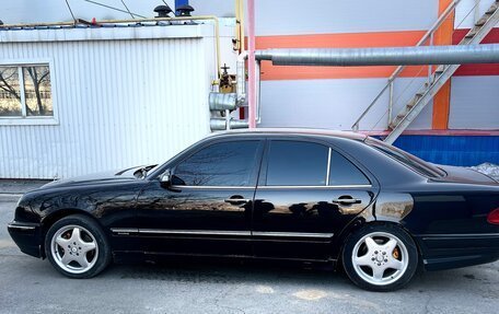 Mercedes-Benz E-Класс, 2000 год, 700 000 рублей, 9 фотография