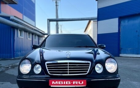 Mercedes-Benz E-Класс, 2000 год, 700 000 рублей, 3 фотография