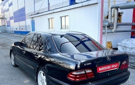 Mercedes-Benz E-Класс, 2000 год, 700 000 рублей, 7 фотография