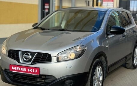 Nissan Qashqai, 2010 год, 870 000 рублей, 6 фотография