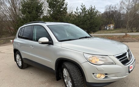 Volkswagen Tiguan I, 2009 год, 999 000 рублей, 3 фотография