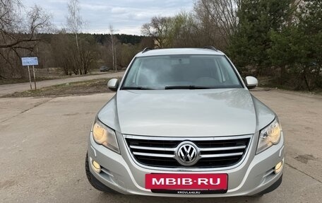 Volkswagen Tiguan I, 2009 год, 999 000 рублей, 2 фотография