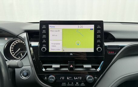 Toyota Camry, 2021 год, 3 350 000 рублей, 14 фотография