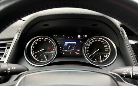 Toyota Camry, 2021 год, 3 350 000 рублей, 13 фотография