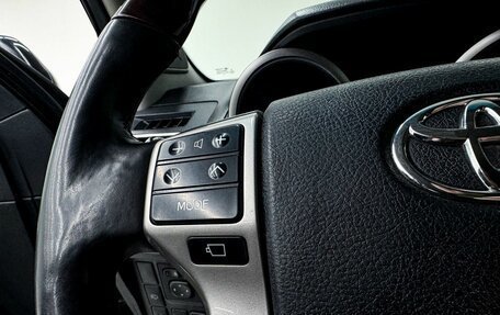 Toyota Land Cruiser Prado 150 рестайлинг 2, 2014 год, 3 800 000 рублей, 14 фотография