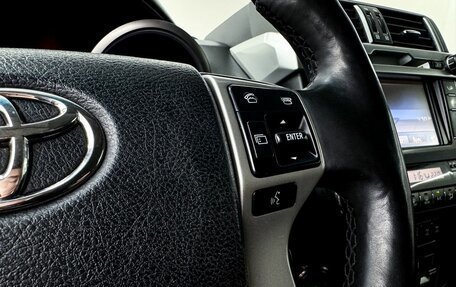 Toyota Land Cruiser Prado 150 рестайлинг 2, 2014 год, 3 800 000 рублей, 15 фотография