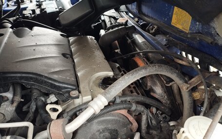 Mitsubishi Outlander III рестайлинг 3, 2006 год, 250 000 рублей, 8 фотография