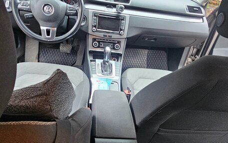 Volkswagen Passat B7, 2011 год, 950 000 рублей, 7 фотография