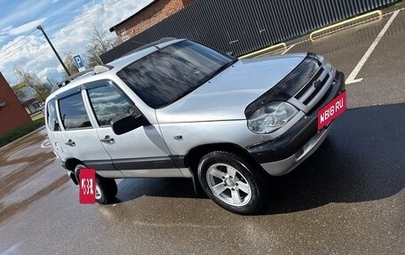 Chevrolet Niva I рестайлинг, 2008 год, 390 000 рублей, 2 фотография