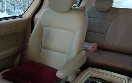 Hyundai Grand Starex Grand Starex I рестайлинг 2, 2010 год, 1 150 000 рублей, 9 фотография