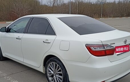 Toyota Camry, 2015 год, 2 300 000 рублей, 2 фотография
