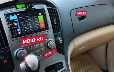 Hyundai Grand Starex Grand Starex I рестайлинг 2, 2010 год, 1 150 000 рублей, 5 фотография