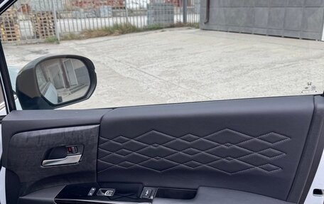 Honda Elysion, 2023 год, 5 200 000 рублей, 13 фотография