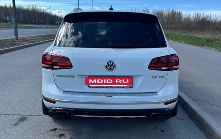 Volkswagen Touareg III, 2016 год, 3 750 000 рублей, 4 фотография