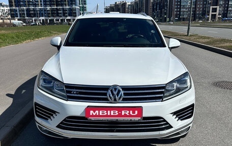 Volkswagen Touareg III, 2016 год, 3 750 000 рублей, 14 фотография