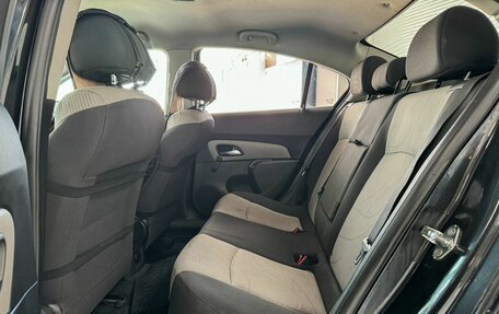 Chevrolet Cruze II, 2011 год, 649 000 рублей, 9 фотография