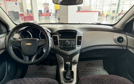 Chevrolet Cruze II, 2011 год, 649 000 рублей, 13 фотография