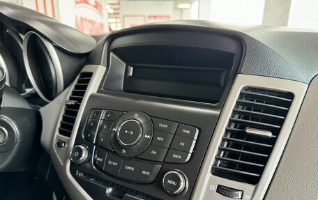 Chevrolet Cruze II, 2011 год, 649 000 рублей, 15 фотография