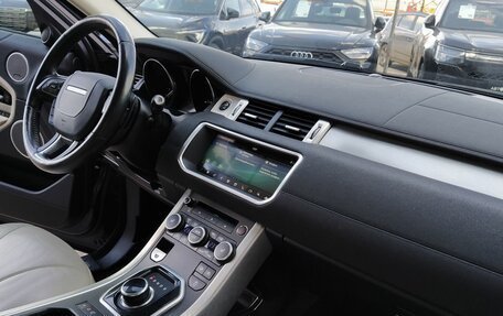 Land Rover Range Rover Evoque I, 2017 год, 2 700 000 рублей, 17 фотография