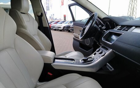 Land Rover Range Rover Evoque I, 2017 год, 2 700 000 рублей, 19 фотография