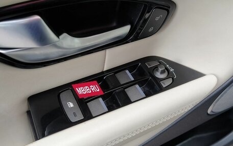 Land Rover Range Rover Evoque I, 2017 год, 2 700 000 рублей, 9 фотография