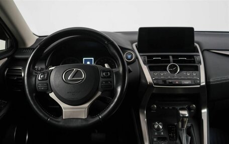 Lexus NX I, 2018 год, 3 050 000 рублей, 10 фотография