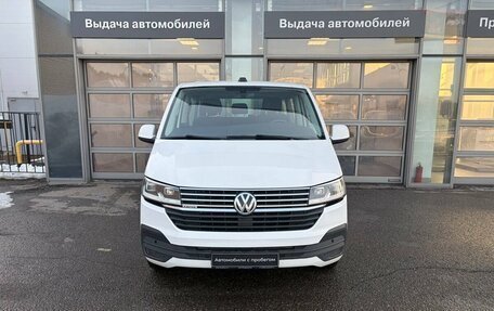 Volkswagen Caravelle T6 рестайлинг, 2020 год, 3 730 000 рублей, 3 фотография