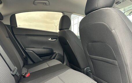 KIA Rio IV, 2019 год, 1 570 000 рублей, 4 фотография