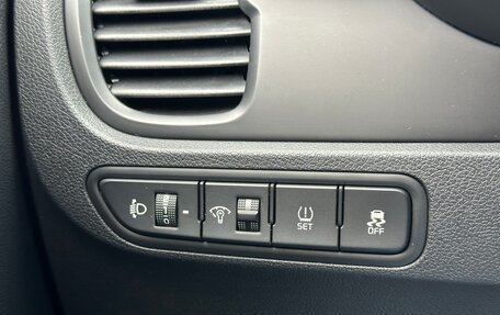 KIA Rio IV, 2019 год, 1 570 000 рублей, 8 фотография