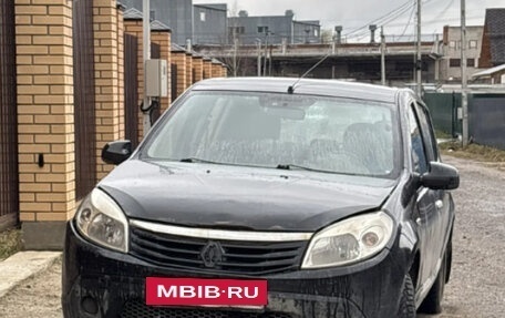 Renault Sandero I, 2014 год, 99 000 рублей, 2 фотография