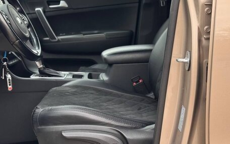 KIA Sportage IV рестайлинг, 2018 год, 2 030 000 рублей, 15 фотография