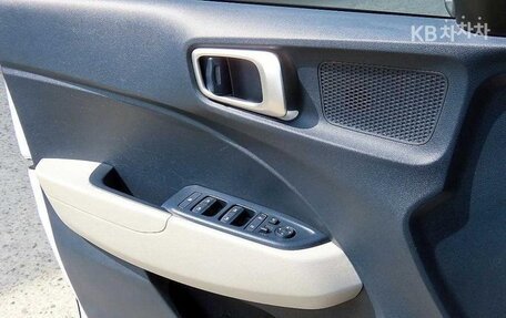 Hyundai Venue I, 2021 год, 1 495 000 рублей, 13 фотография