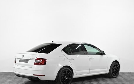 Skoda Octavia, 2017 год, 1 799 000 рублей, 3 фотография