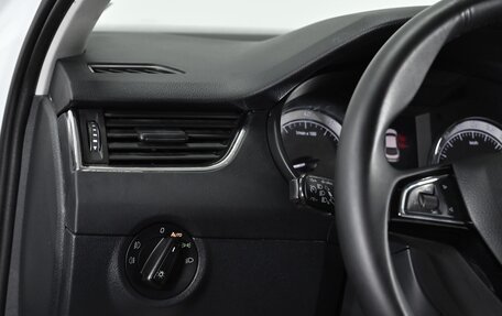 Skoda Octavia, 2017 год, 1 799 000 рублей, 8 фотография