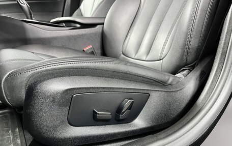 BMW 5 серия, 2019 год, 3 560 000 рублей, 13 фотография