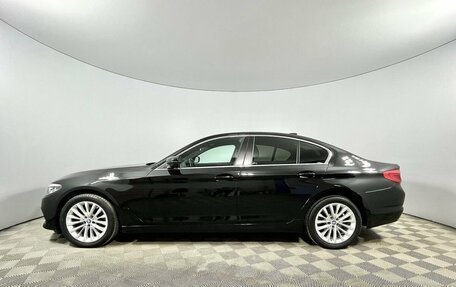 BMW 5 серия, 2019 год, 3 560 000 рублей, 2 фотография