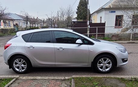 Opel Astra J, 2013 год, 780 000 рублей, 1 фотография
