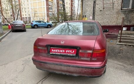 Honda Accord VII рестайлинг, 1993 год, 110 000 рублей, 1 фотография