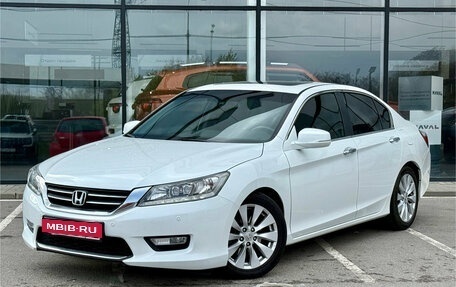 Honda Accord IX рестайлинг, 2013 год, 1 445 000 рублей, 1 фотография