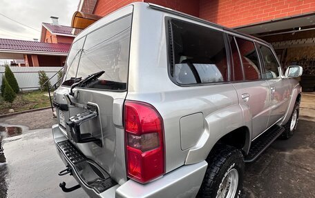 Nissan Patrol, 2005 год, 2 300 000 рублей, 8 фотография