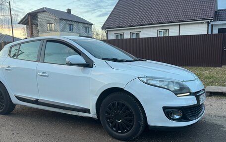 Renault Megane III, 2012 год, 450 000 рублей, 2 фотография