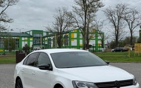 Volkswagen Jetta VI, 2014 год, 1 120 000 рублей, 3 фотография