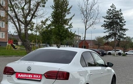 Volkswagen Jetta VI, 2014 год, 1 120 000 рублей, 4 фотография